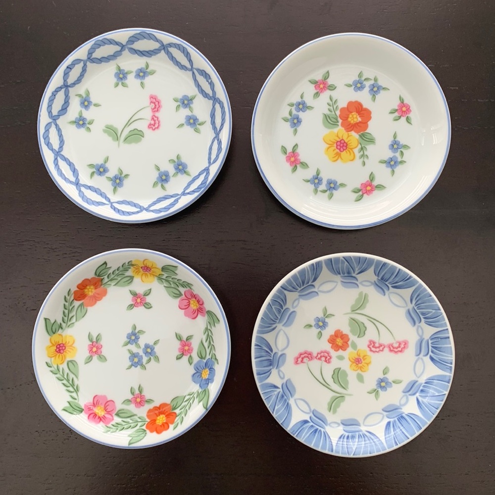 Vintage Set of 4 coasters, dishes Romance by Gail Lentes for Sigma Taste Setter